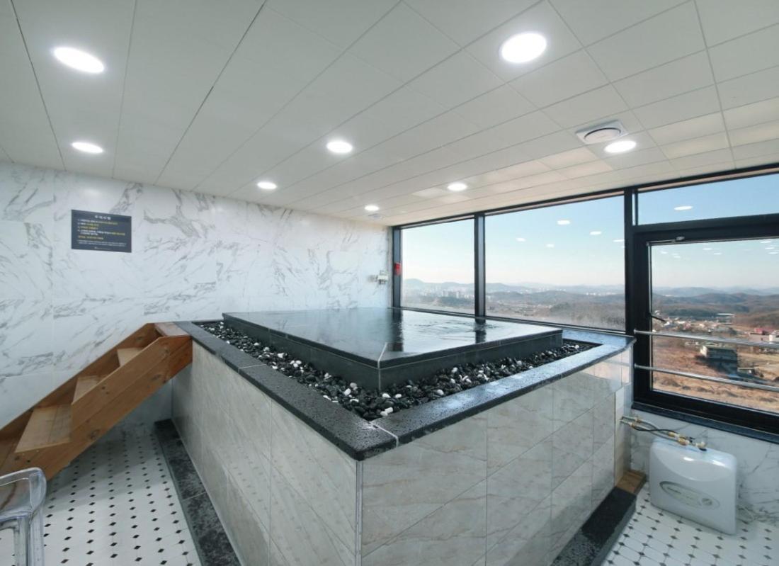 Wj Hotel Pool House ونجو المظهر الخارجي الصورة