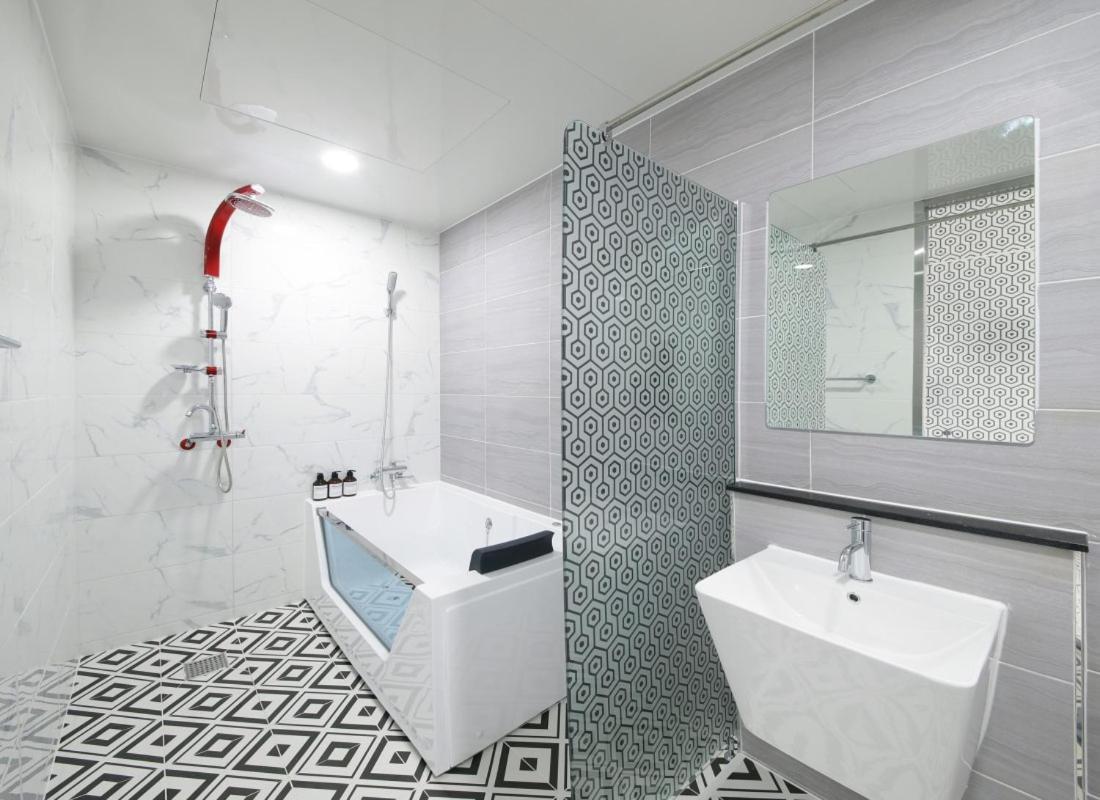 Wj Hotel Pool House ونجو المظهر الخارجي الصورة